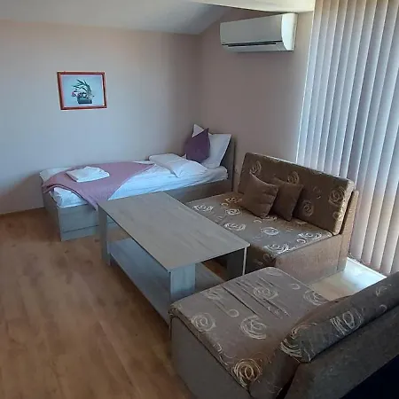 Mini Complex Rilski Terasi 3* Saparewa Banja
