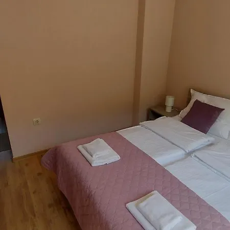 Mini Complex Rilski Terasi 3* Saparewa Banja