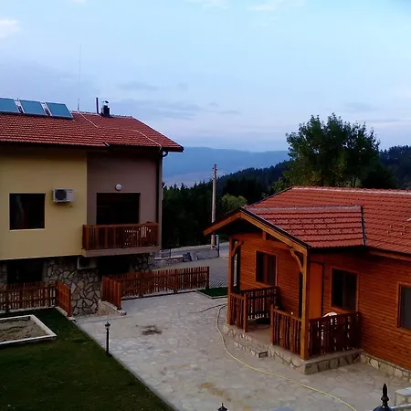 Mini Complex Rilski Terasi Saparewa Banja