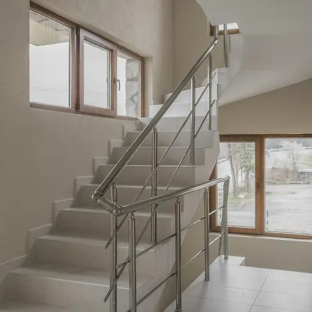 Mini Complex Rilski Terasi 3* Saparewa Banja